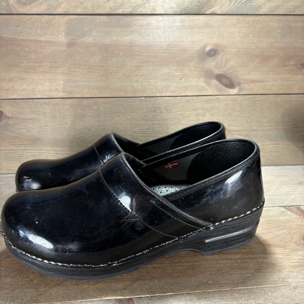 sanita womens size 42 shoes balck leather slip on comfort wedge work clogs